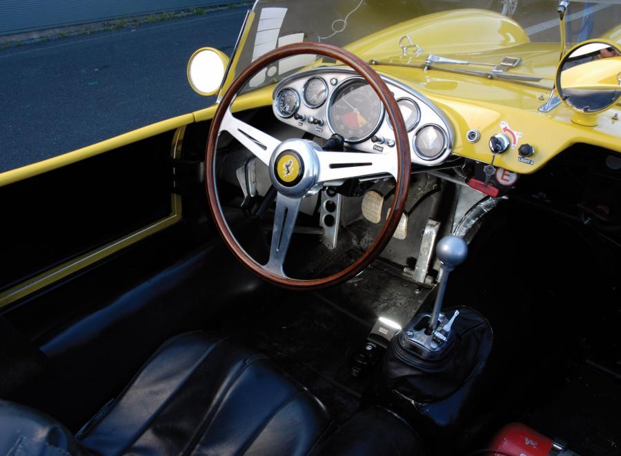  Ferrari 250 Testarossa 1957 года  (фото 33 из 74)